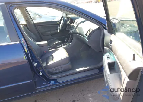 2005 Honda Accord 3.0 Ex из США, поврежденный, VIN 1HGCM66565A062514